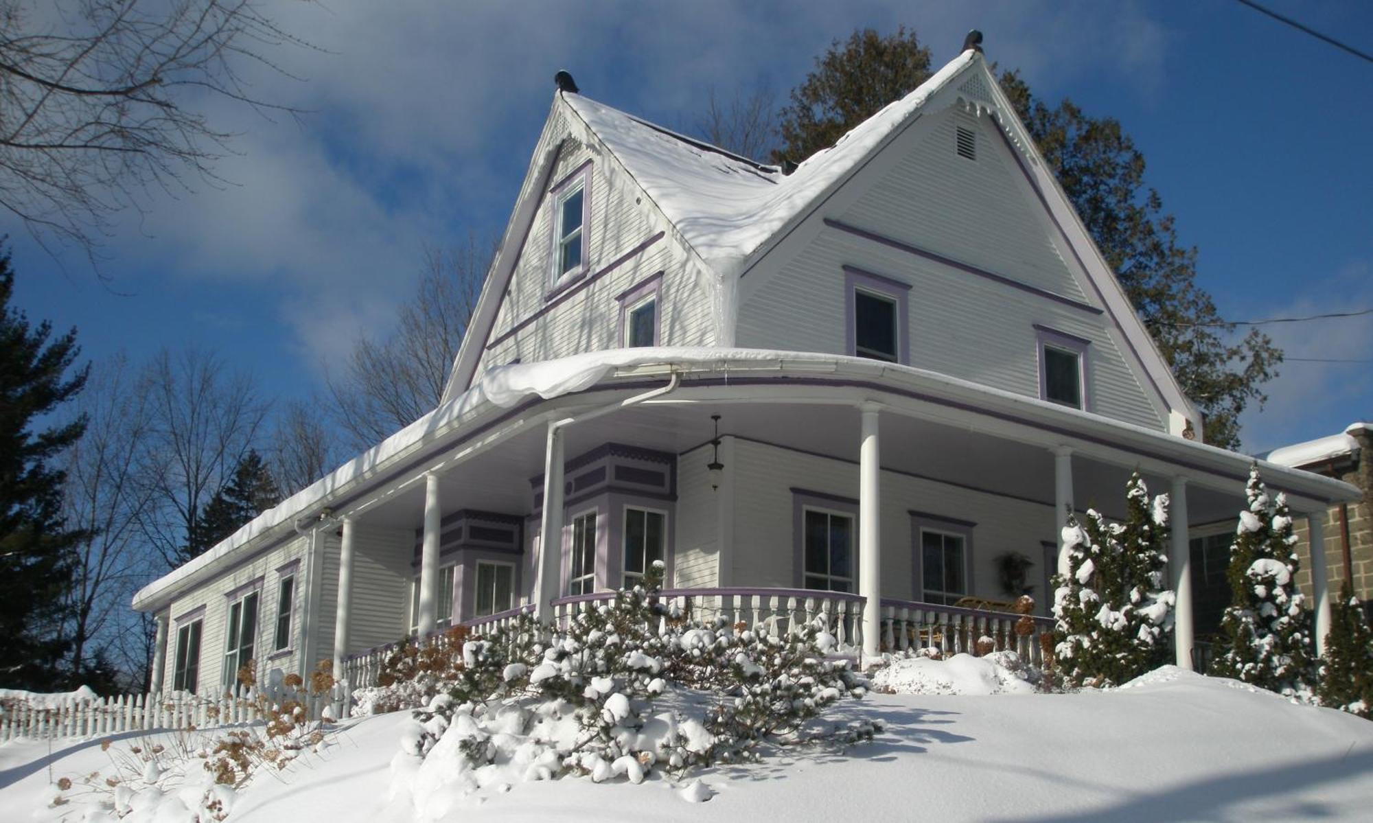O Bois Dormant B&B Magog Exterior photo