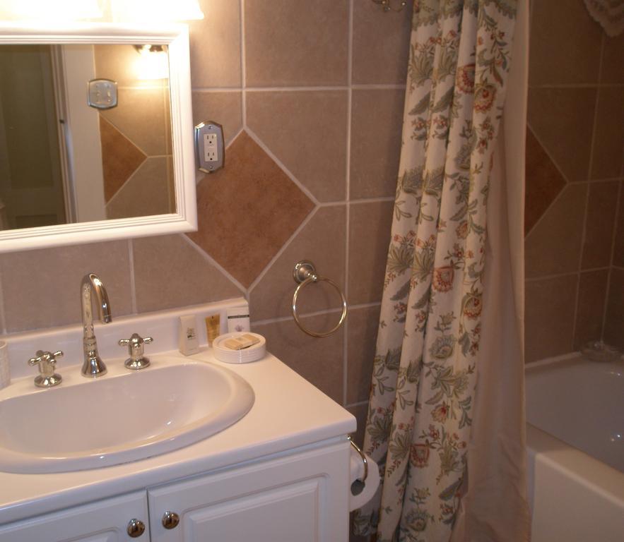 O Bois Dormant B&B Magog Room photo