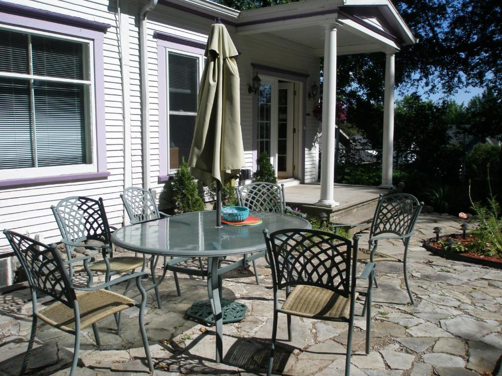 O Bois Dormant B&B Magog Exterior photo
