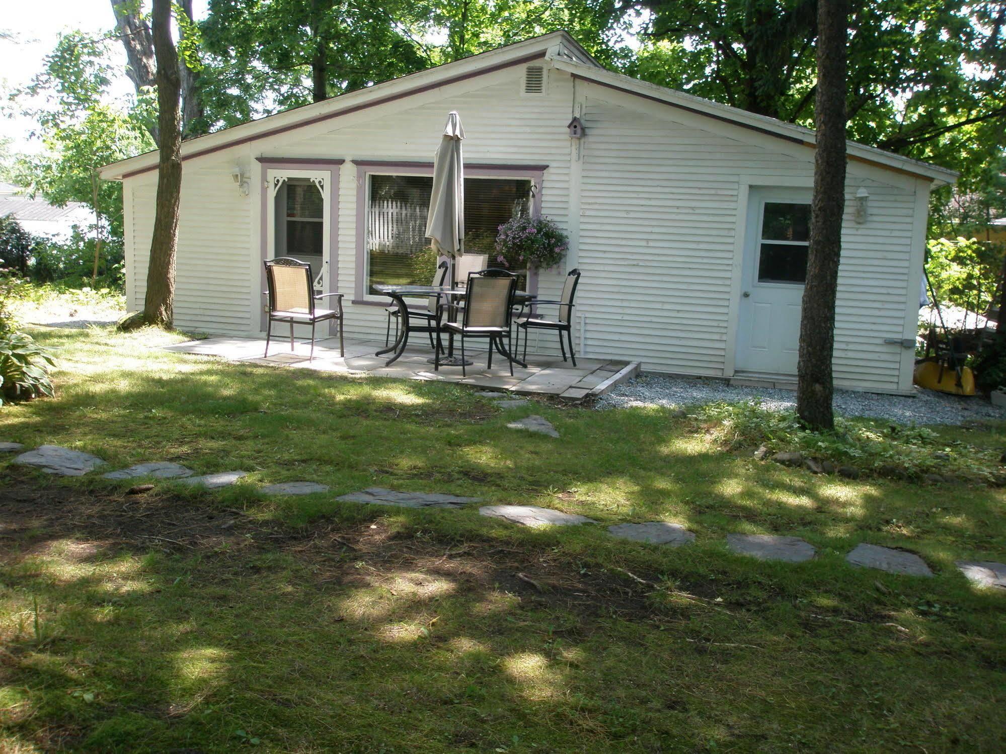 O Bois Dormant B&B Magog Exterior photo