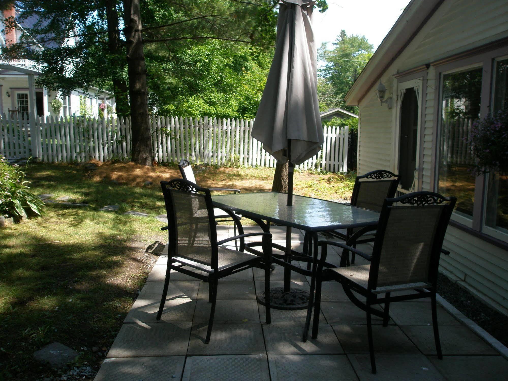 O Bois Dormant B&B Magog Exterior photo